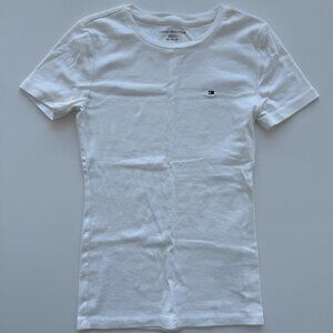 NEW Tommy Hilfiger Women's Crewneck Favorite T-Shirt